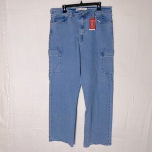 Levi’s Signature High Rise Light Wash Heritage Utility Straight Relaxed Jeans 18